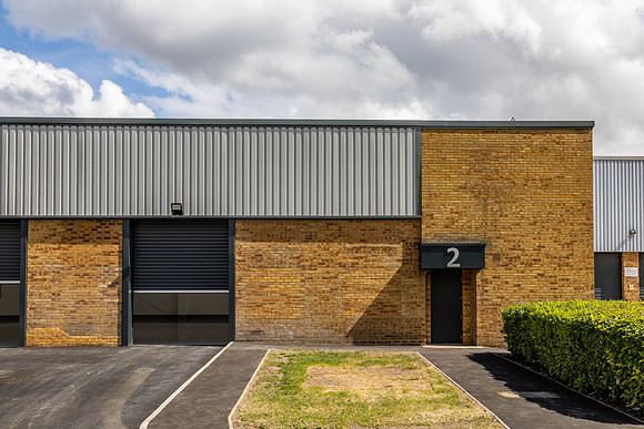 Anderson Road, Woodford 040-2