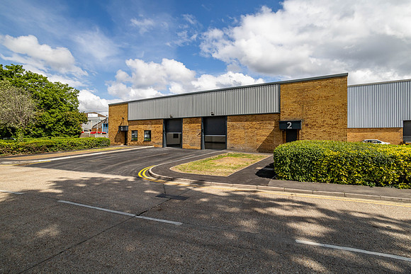 Anderson Road, Woodford 044-2