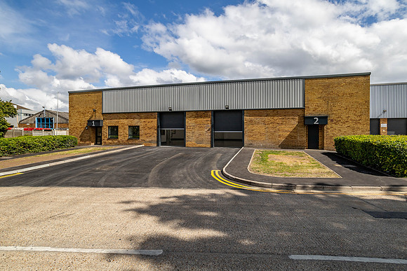 Anderson Road, Woodford 045-2