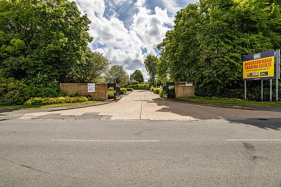 Anderson Road, Woodford 067-2