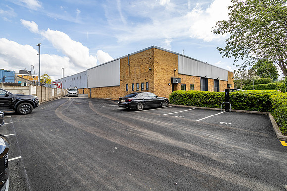 Anderson Road, Woodford 078-2