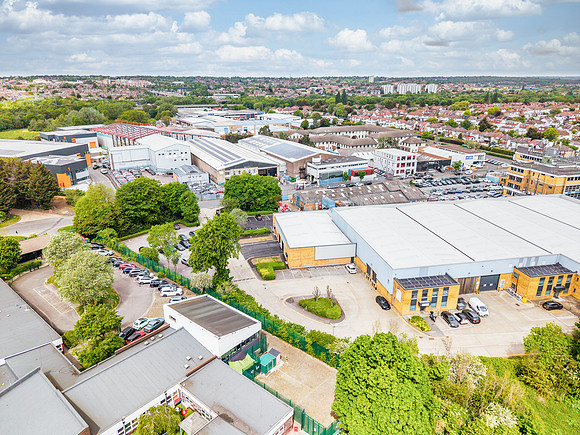Anderson Road, Woodford 117-2