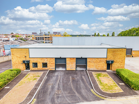 Anderson Road, Woodford 095-2