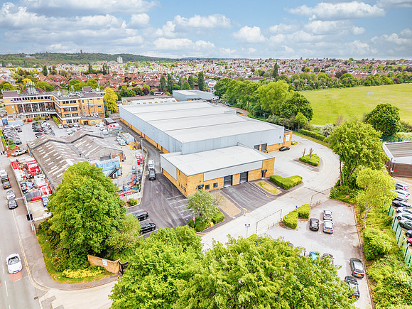 Anderson Road, Woodford 099-2