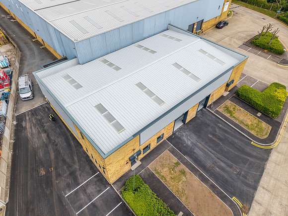 Anderson Road, Woodford 141-2