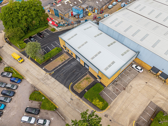 Anderson Road, Woodford 144-2