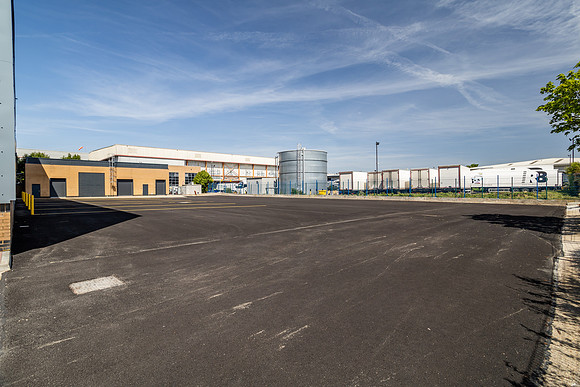 Unit E Dean Way - Great Western Ind Est-43
