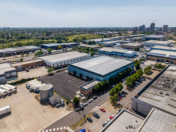 Unit E Dean Way - Great Western Ind Est-78