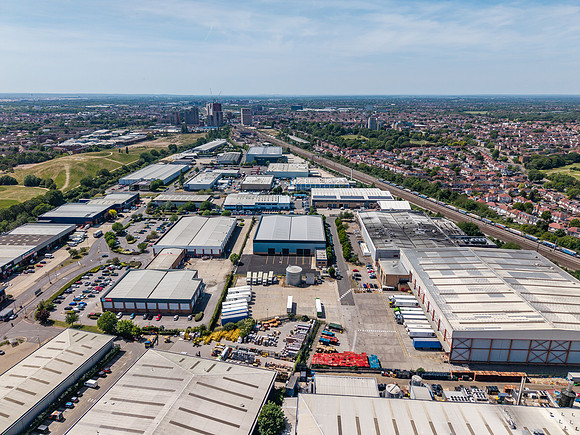 Unit E Dean Way - Great Western Ind Est-118