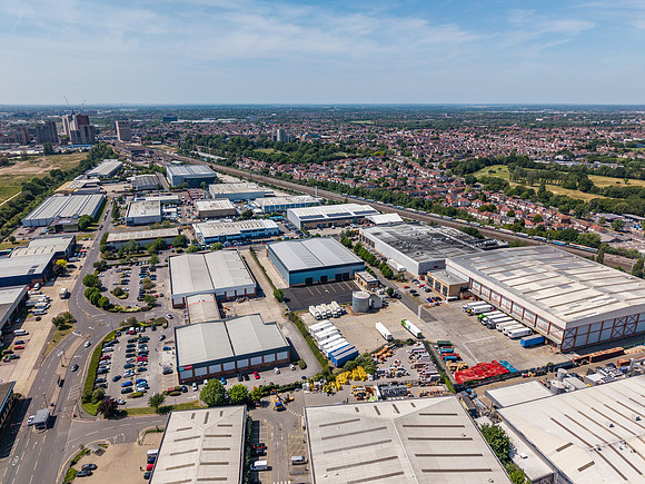 Unit E Dean Way - Great Western Ind Est-119
