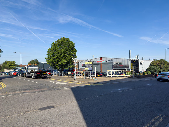 Wellington_Park_Ind_Estate066