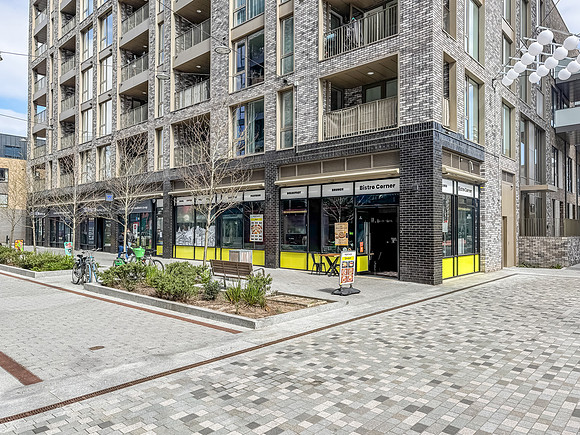 Aberfeldy_Sq_088
