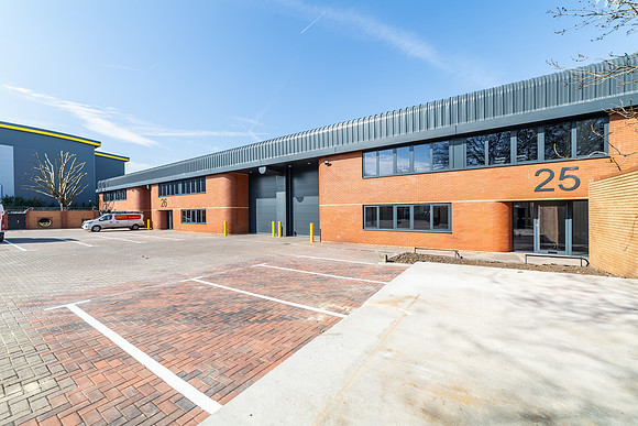 Unit 25 Abbey Road Industrial Estate-14