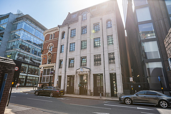 24 Livery St_101