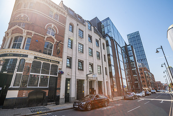 24 Livery St_103