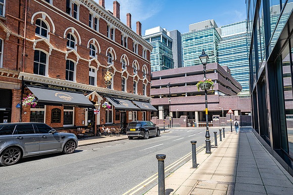 24 Livery St_110