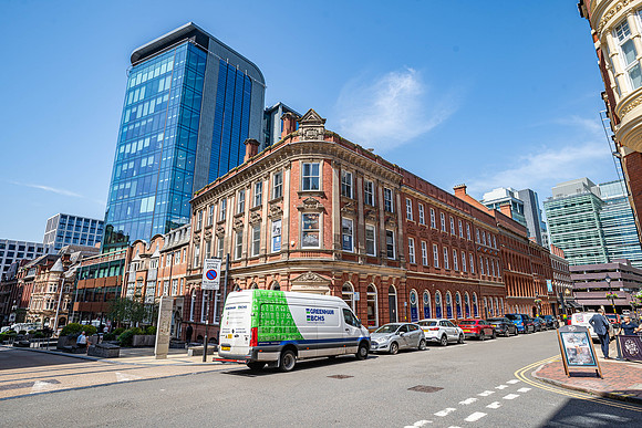 24 Livery St_111