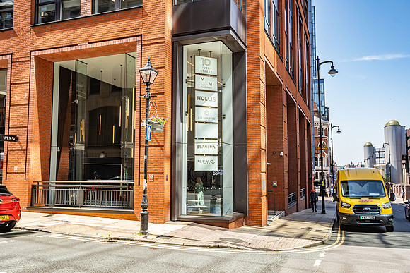 24 Livery St_127