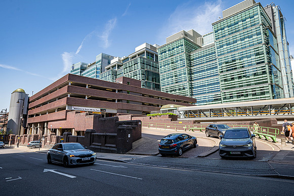 24 Livery St_128