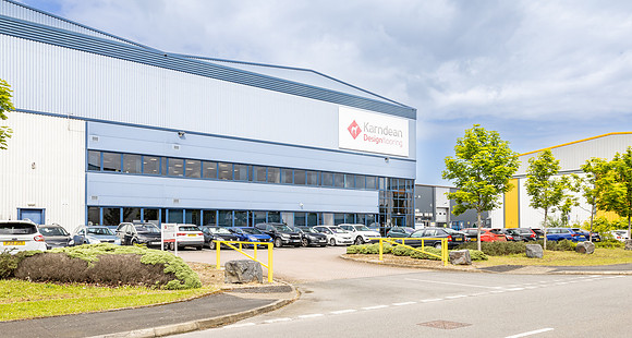 B200_Evesham_001