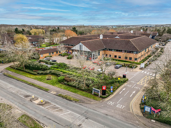 Fountain Court 001