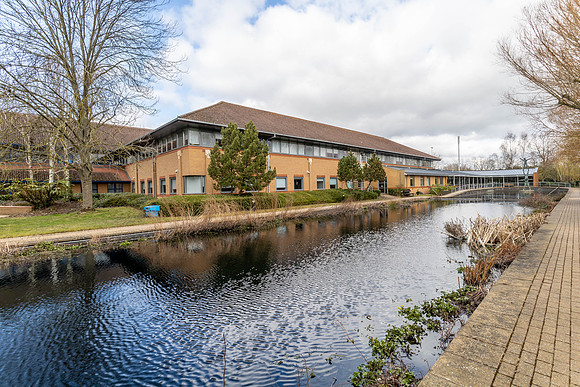 Fountain Court 012