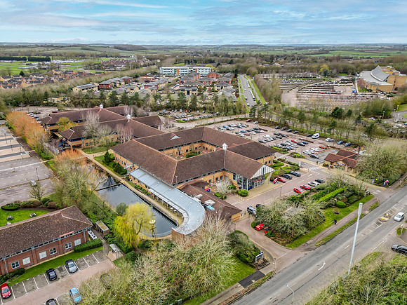 Fountain Court 049
