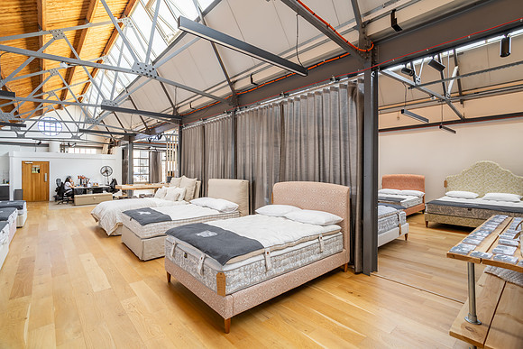 Chiswick Studios 184