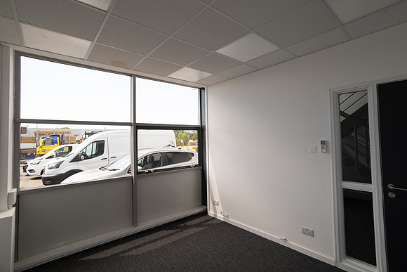 Unit 5 Orchard Trade Park - Redhill-23