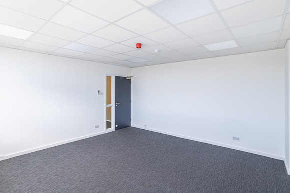 Unit 5 Orchard Trade Park - Redhill-27
