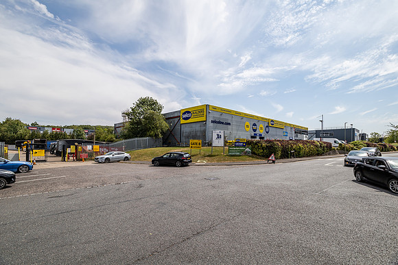 Unit 5 Orchard Trade Park - Redhill-45