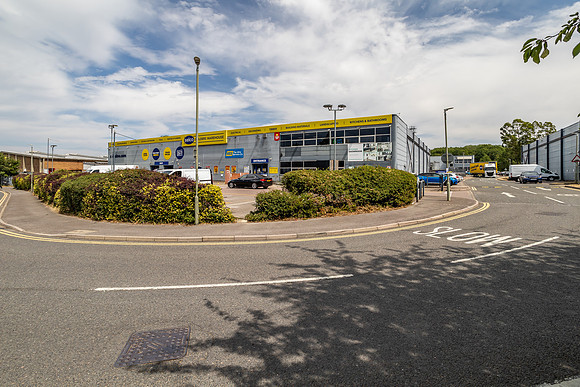 Unit 5 Orchard Trade Park - Redhill-89