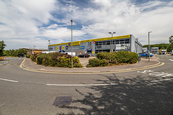 Unit 5 Orchard Trade Park - Redhill-90