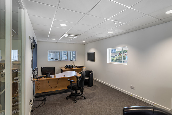 Kia - Bristol-125