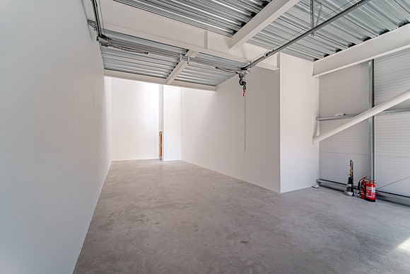 wareouse-set-190826-117