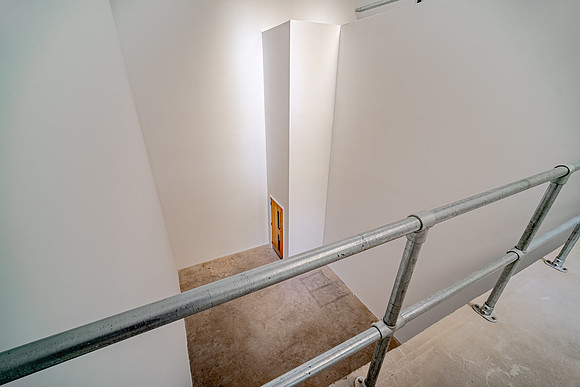 wareouse-set-190826-131