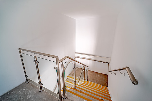 wareouse-set-190826-169
