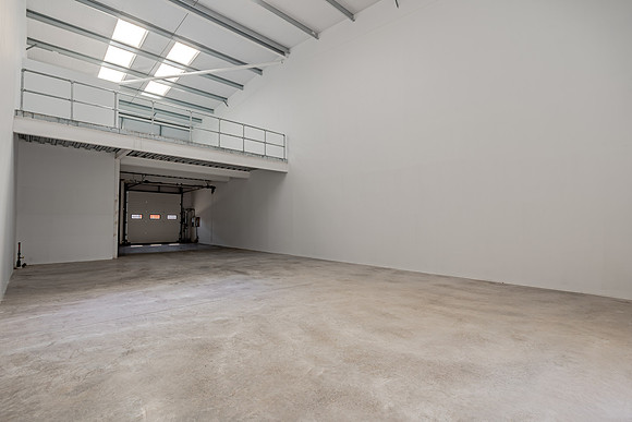 wareouse-set-190826-98