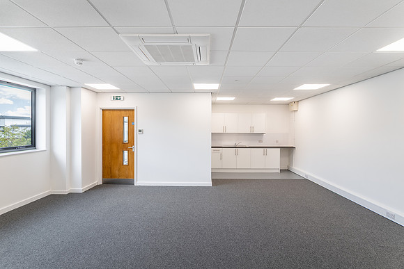 Units A to D Elstree Trade Park-20