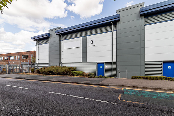 Units A to D Elstree Trade Park-110