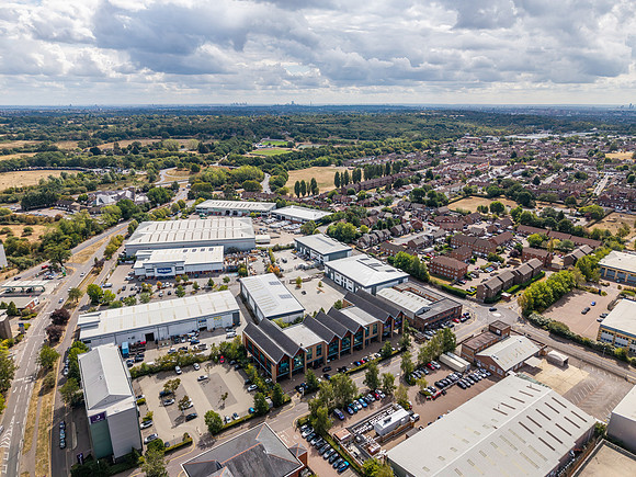Units A to D Elstree Trade Park-186