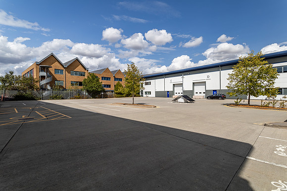 Units A to D Elstree Trade Park-97
