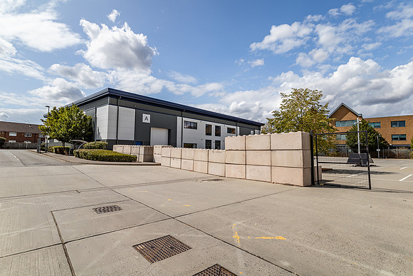Units A to D Elstree Trade Park-107