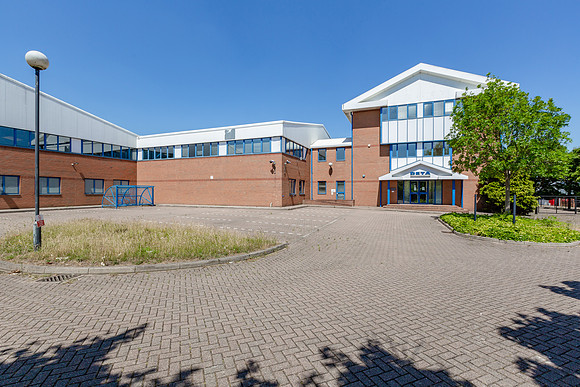 Laporte Way_Unit A__054