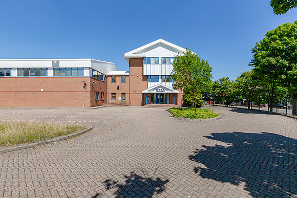 Laporte Way_Unit A__052