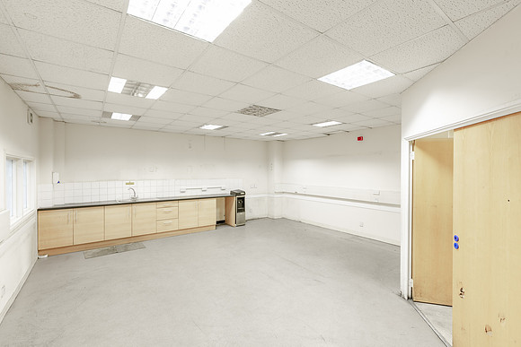 Laporte Way_Unit A__086