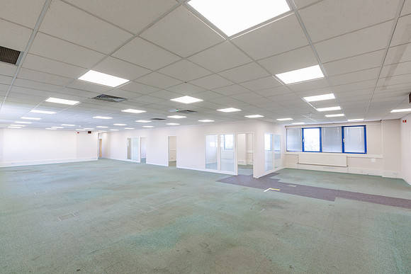 Laporte Way_Unit A__123