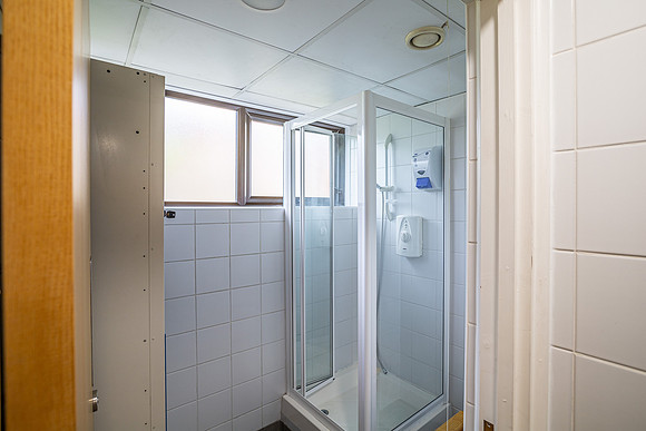 Oncology House, Crawley 082