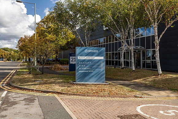 Estate shots - Abingdon Business Park-2