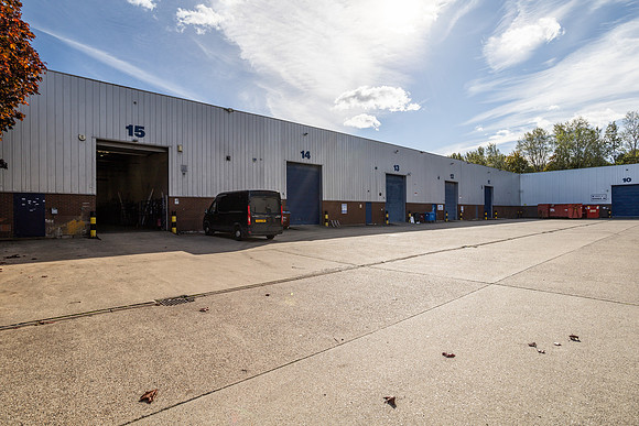 Unit 11 Carters Lane 049